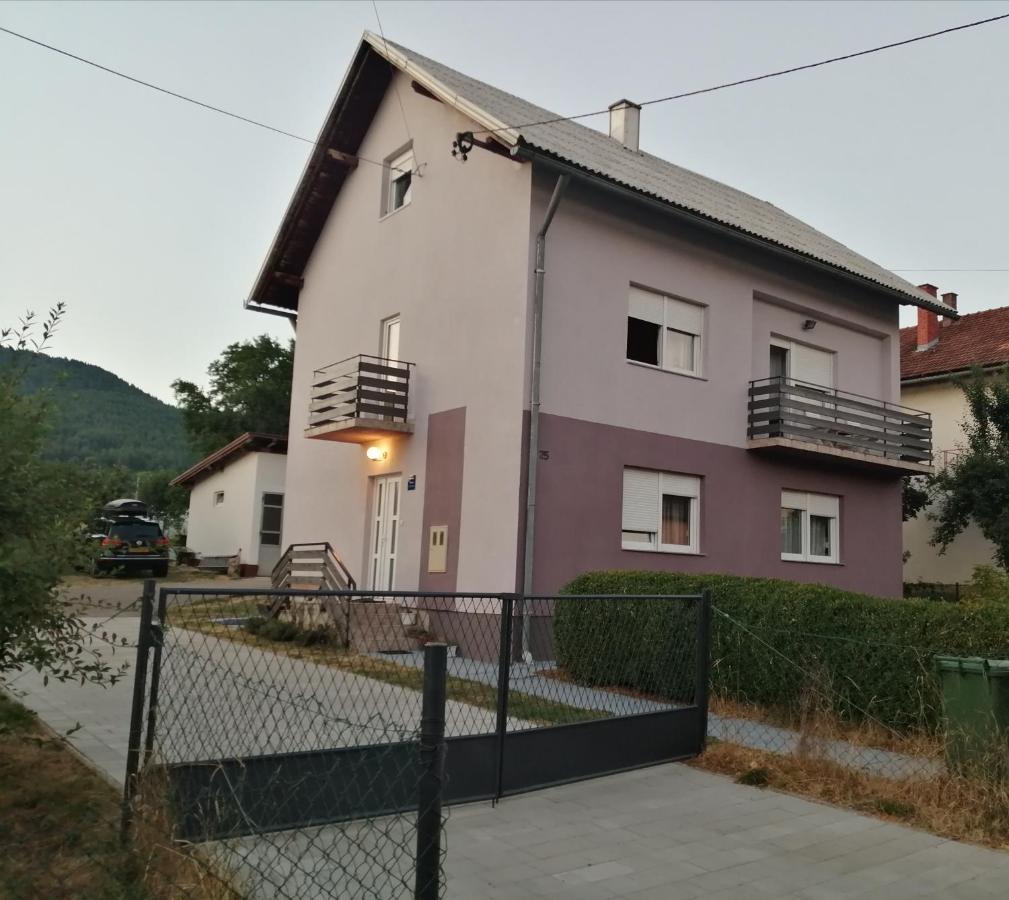 דירות Vrhovine House Natali מראה חיצוני תמונה