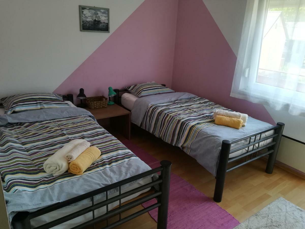 דירות Vrhovine House Natali מראה חיצוני תמונה
